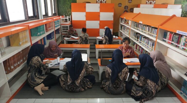 DISPUSIP Kabupaten Bantul Dampingi Persiapan Akreditasi Perpustakaan Bayt Al-Hikmah